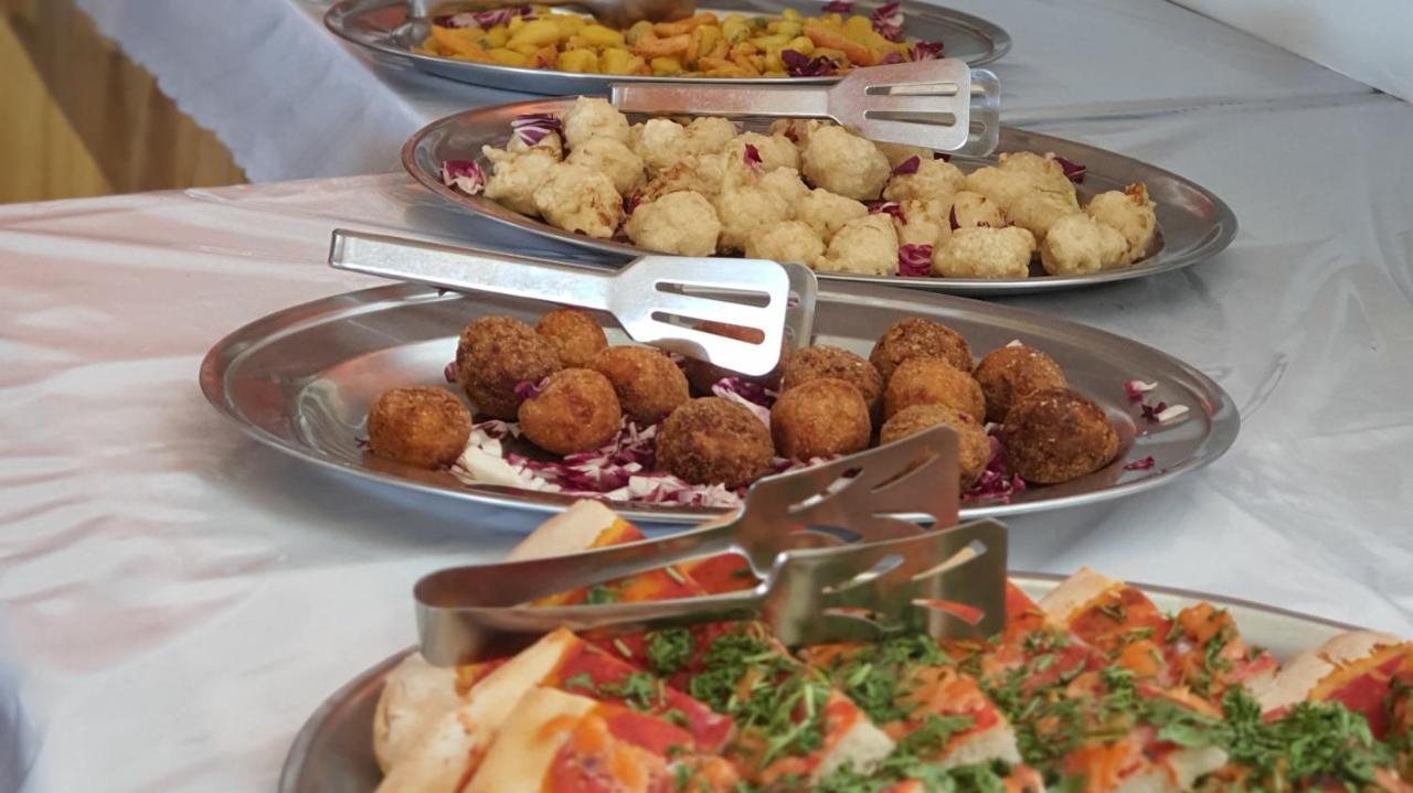 Hotel Merano Brenzone sul Garda Dış mekan fotoğraf