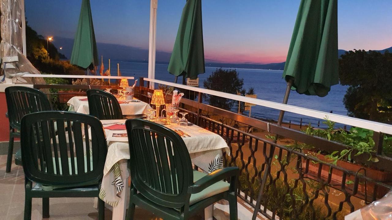 Hotel Merano Brenzone sul Garda Dış mekan fotoğraf