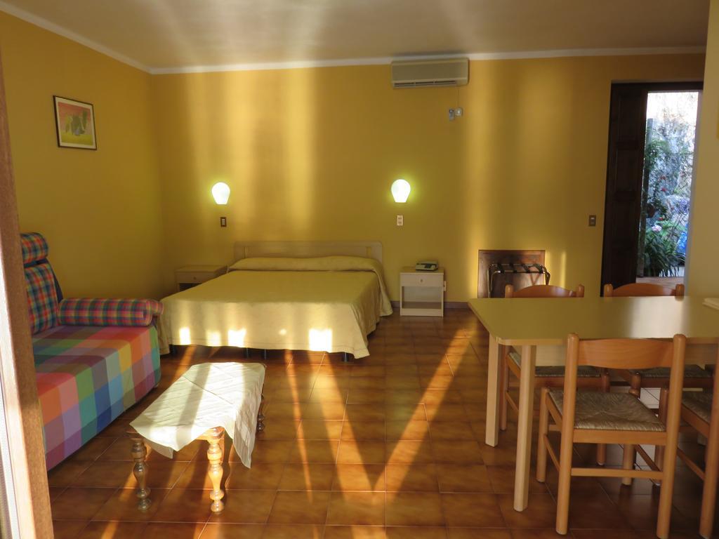Hotel Merano Brenzone sul Garda Dış mekan fotoğraf
