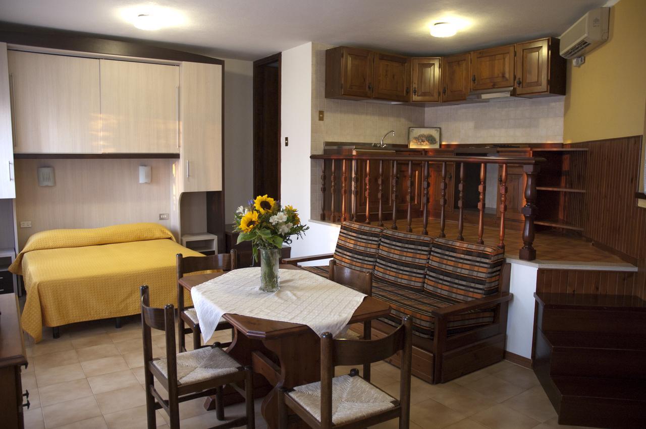 Hotel Merano Brenzone sul Garda Dış mekan fotoğraf
